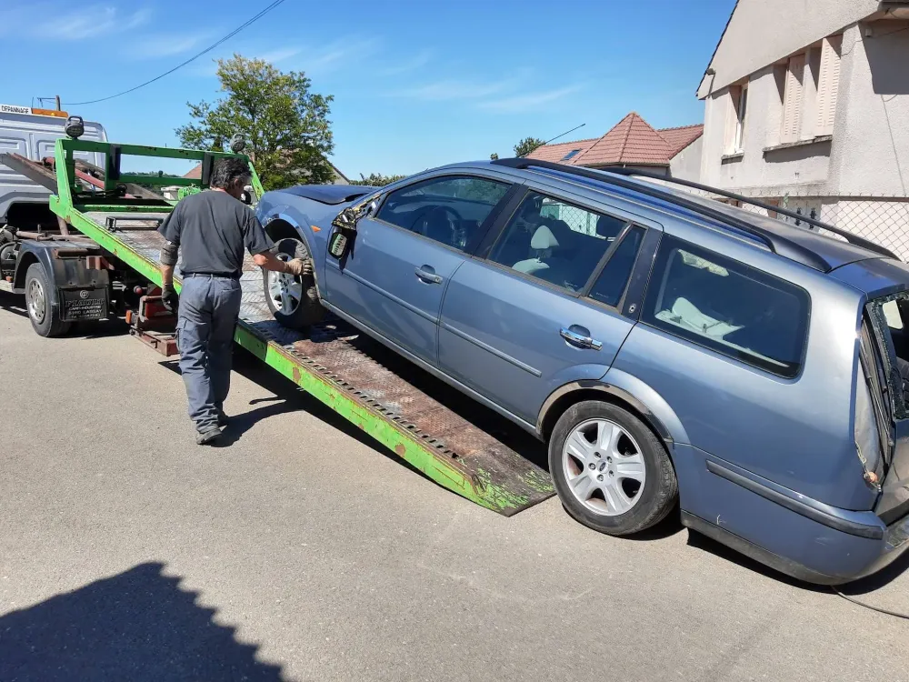Enlèvement d'épaves à Auxonne